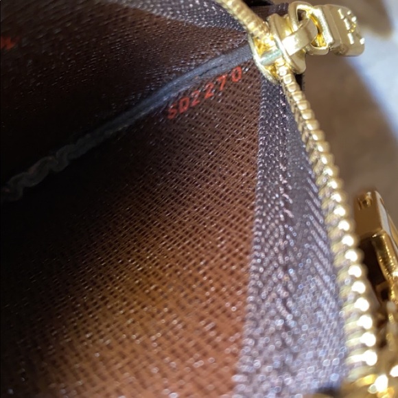 COPY - Authentic Louis Vuitton Key Pouch Damier E… - Picture 12 of 15